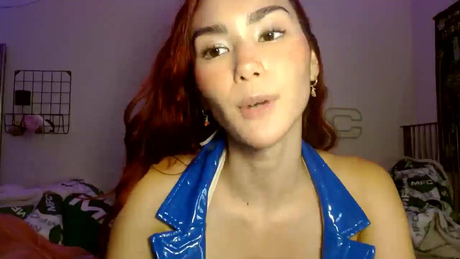 Gallery image thumbnail from scarmoonxxx's myfreecams stream on, 07/16/2025, 05:43 image 6 of 20