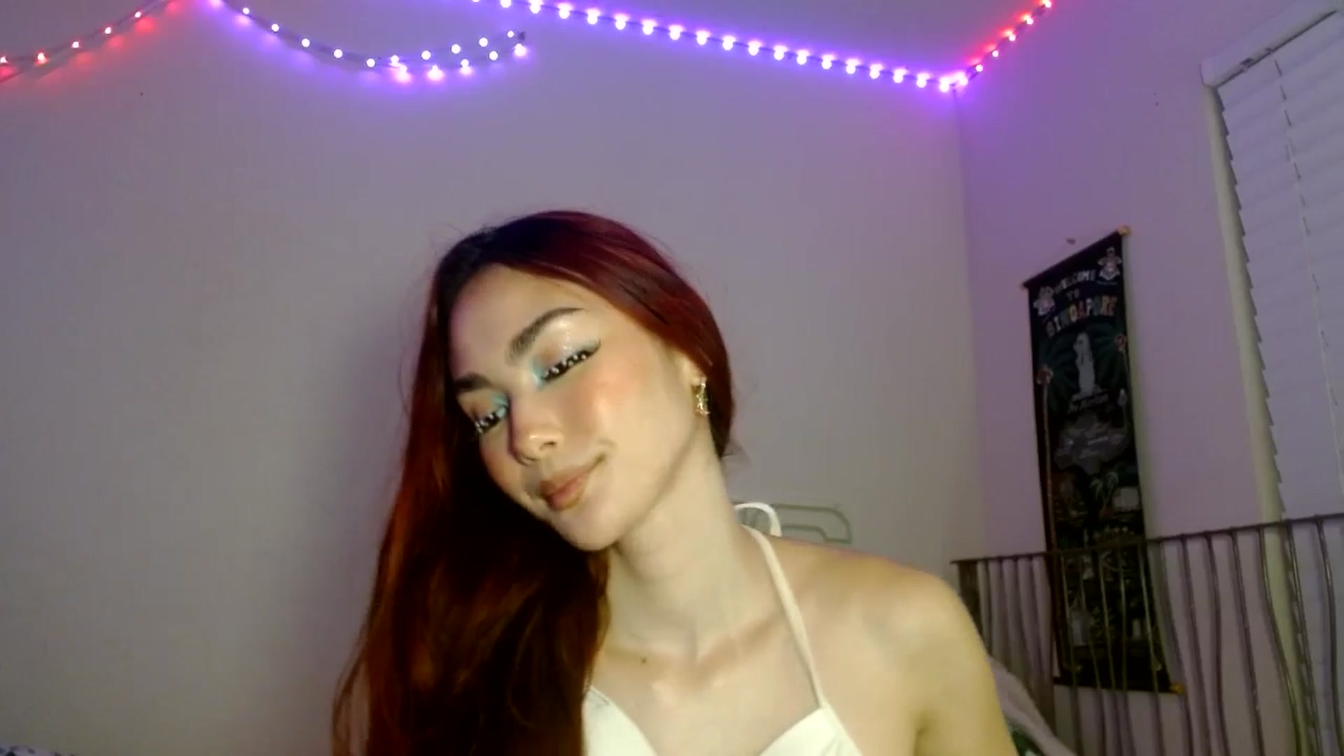 Gallery image thumbnail from scarmoonxxx's myfreecams stream on, 08/05/2025, 07:09 image 2 of 20
