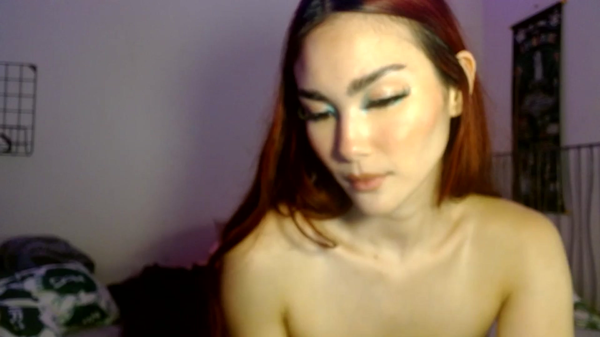 Gallery image thumbnail from scarmoonxxx's myfreecams stream on, 08/07/2025, 24:01 image 16 of 20