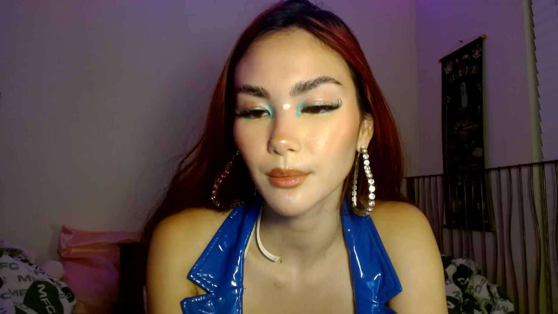 Gallery image thumbnail from scarmoonxxx's myfreecams stream on, 08/08/2025, 01:47 image 9 of 20