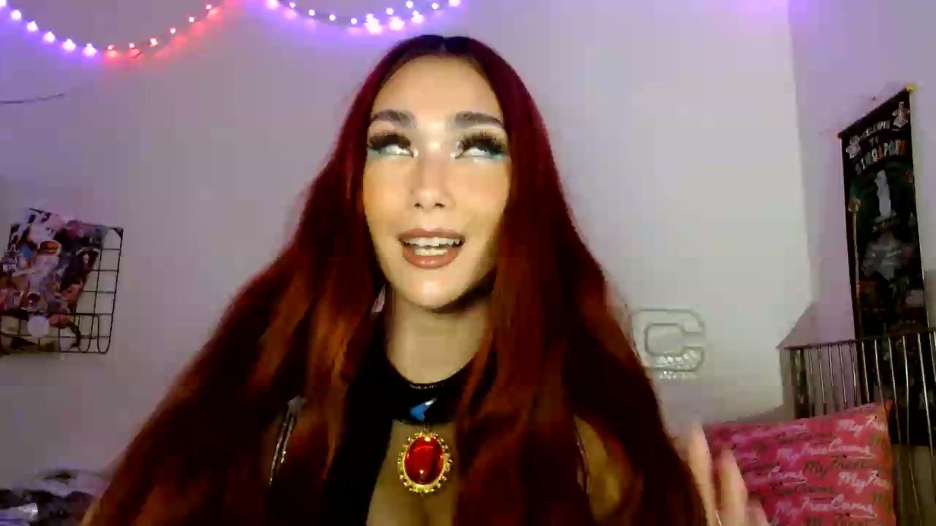 Gallery image thumbnail from scarmoonxxx's myfreecams stream on, 07/06/2026, 07:23 image 1 of 20