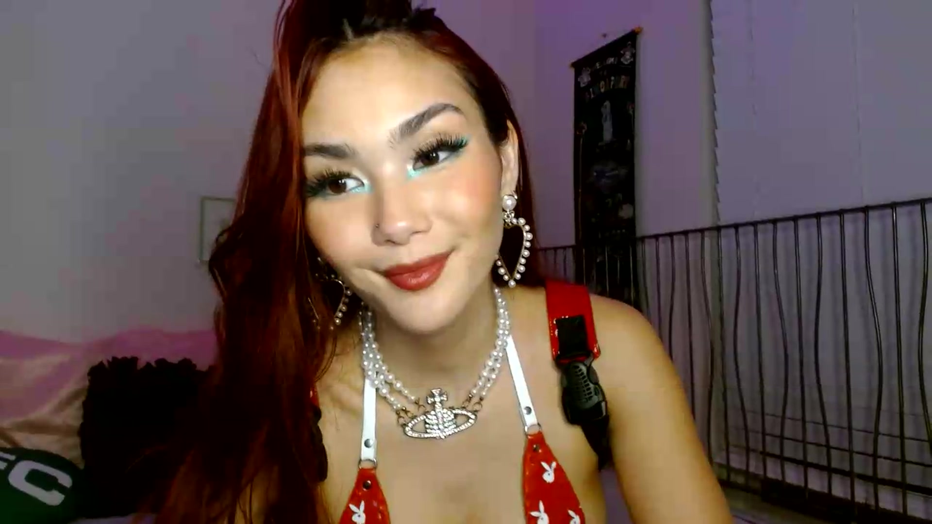 Gallery image thumbnail from scarmoonxxx's myfreecams stream on, 07/08/2026, 07:30 image 11 of 20