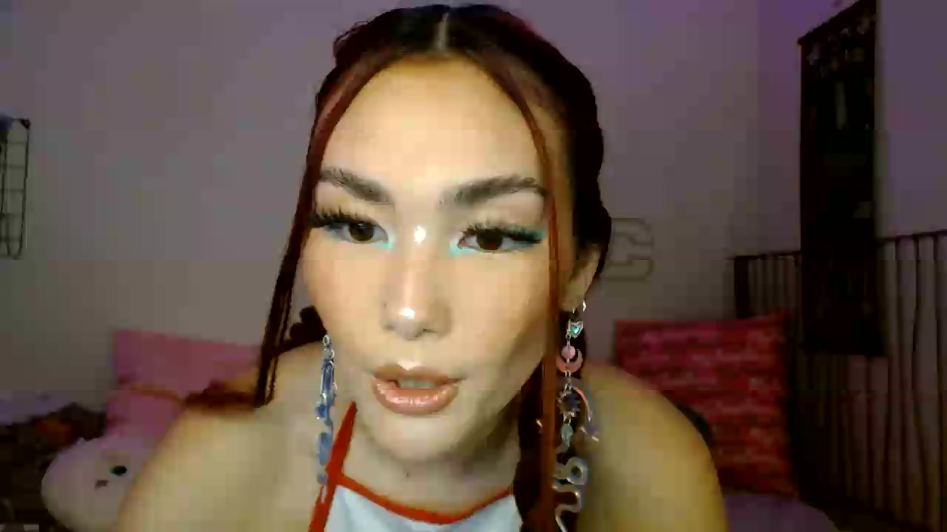 Gallery image thumbnail from scarmoonxxx's myfreecams stream on, 07/16/2026, 06:40 image 9 of 20