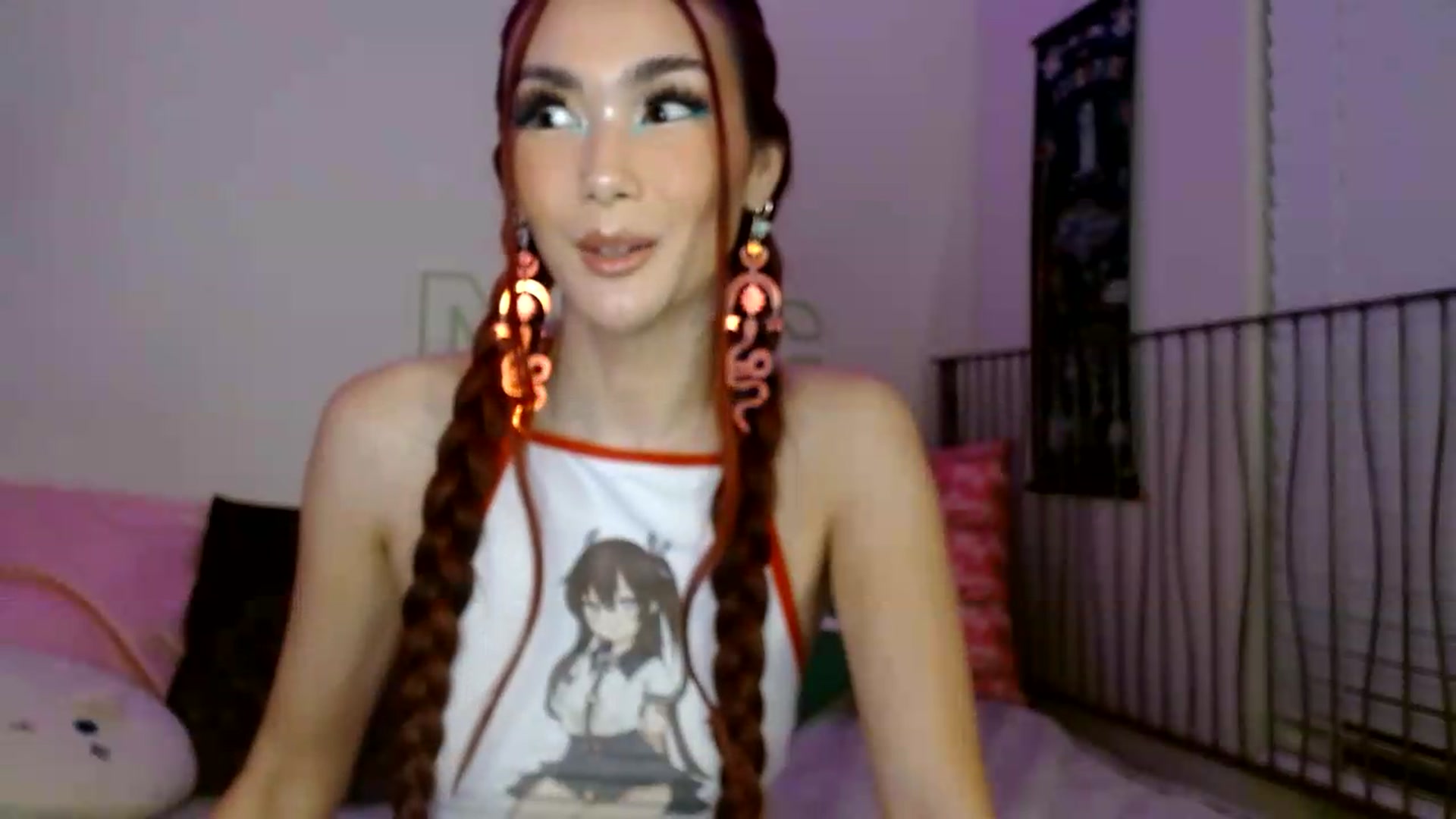 Gallery image thumbnail from scarmoonxxx's myfreecams stream on, 07/16/2026, 07:52 image 2 of 20