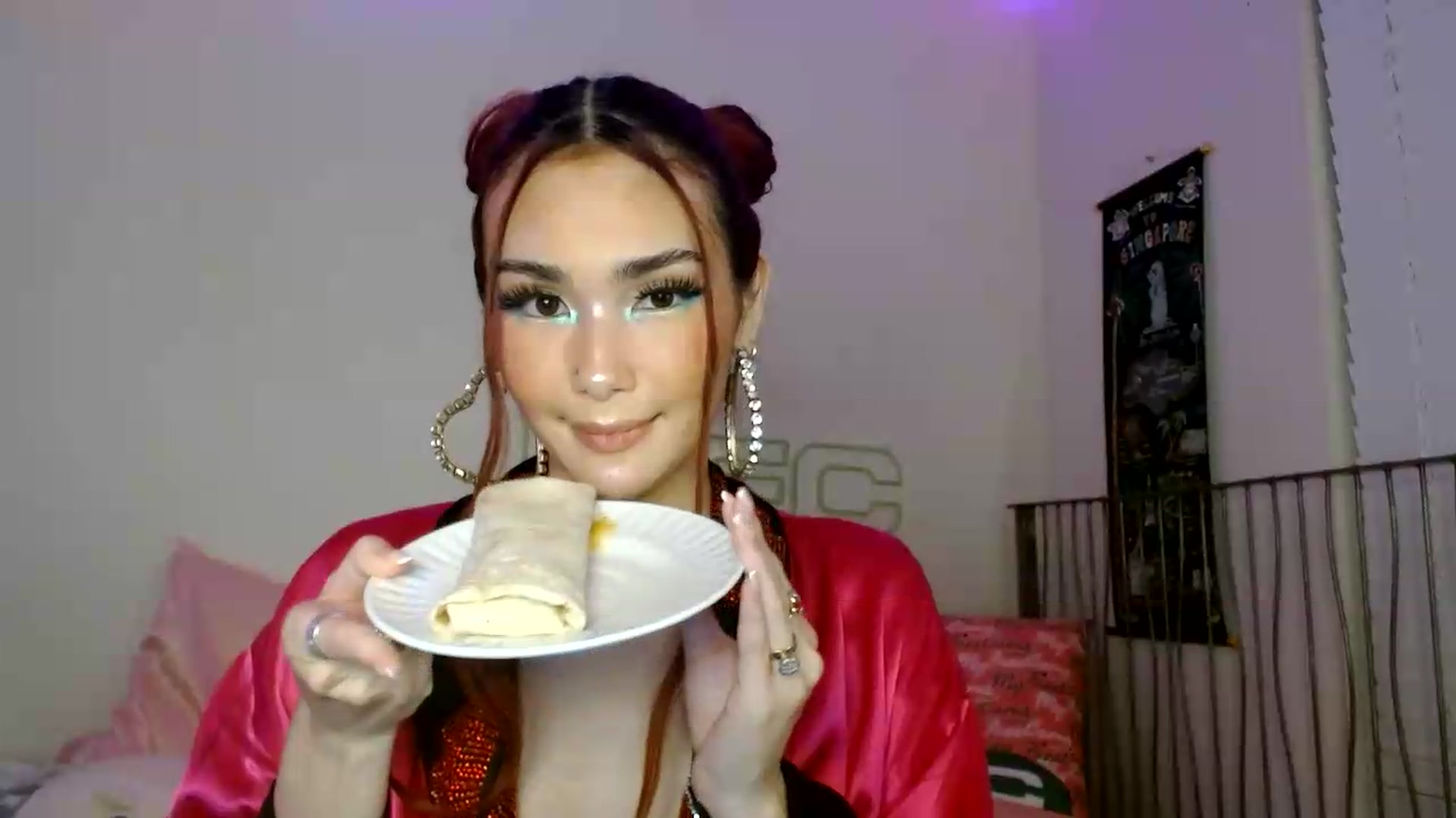 Gallery image thumbnail from scarmoonxxx's myfreecams stream on, 07/17/2026, 08:37 image 8 of 20