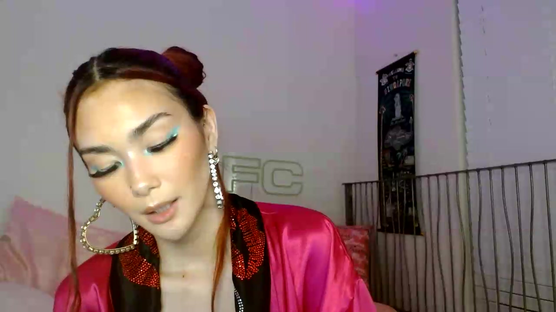 Gallery image thumbnail from scarmoonxxx's myfreecams stream on, 07/17/2026, 08:37 image 16 of 20