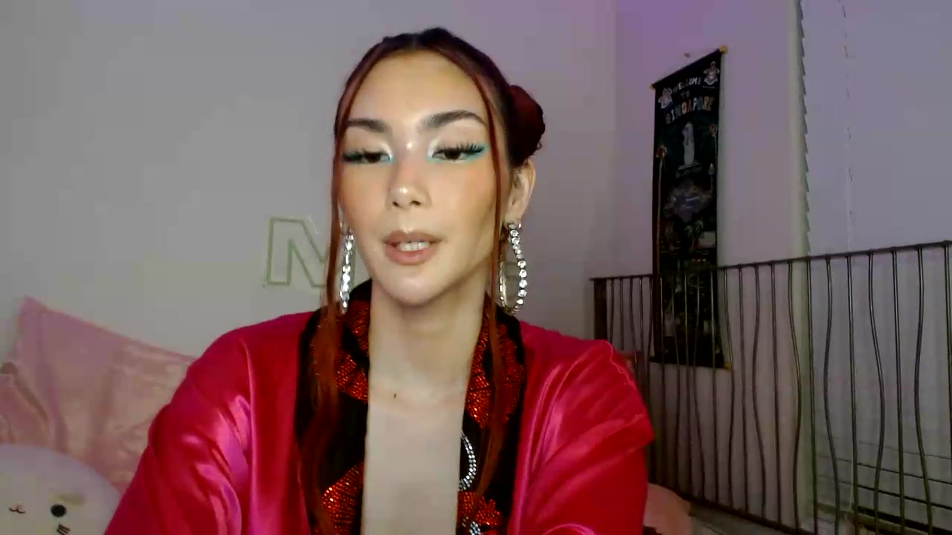 Gallery image thumbnail from scarmoonxxx's myfreecams stream on, 07/17/2026, 08:37 image 12 of 20