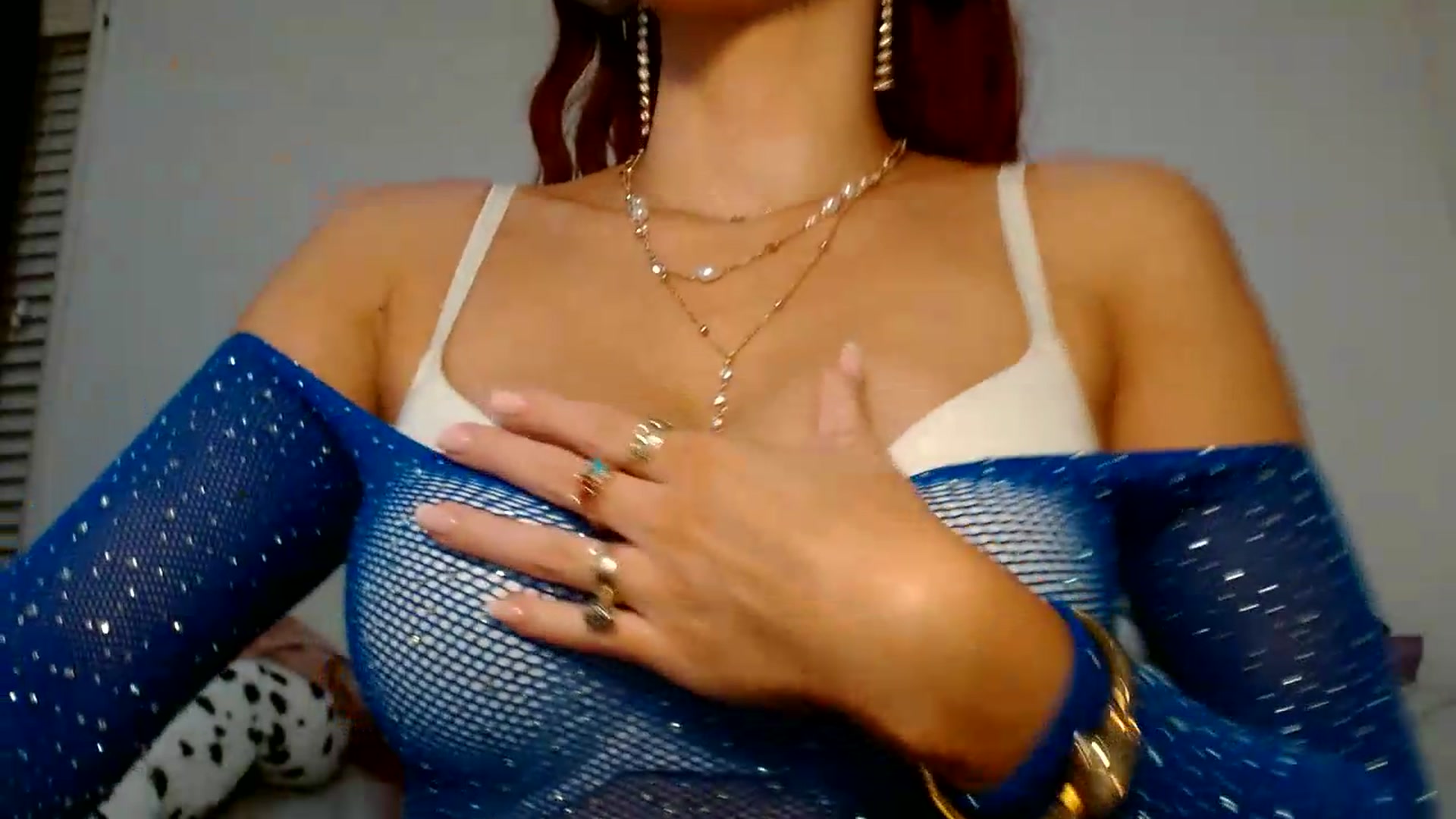 Gallery image thumbnail from scarmoonxxx's myfreecams stream on, 08/10/2026, 08:13 image 7 of 20
