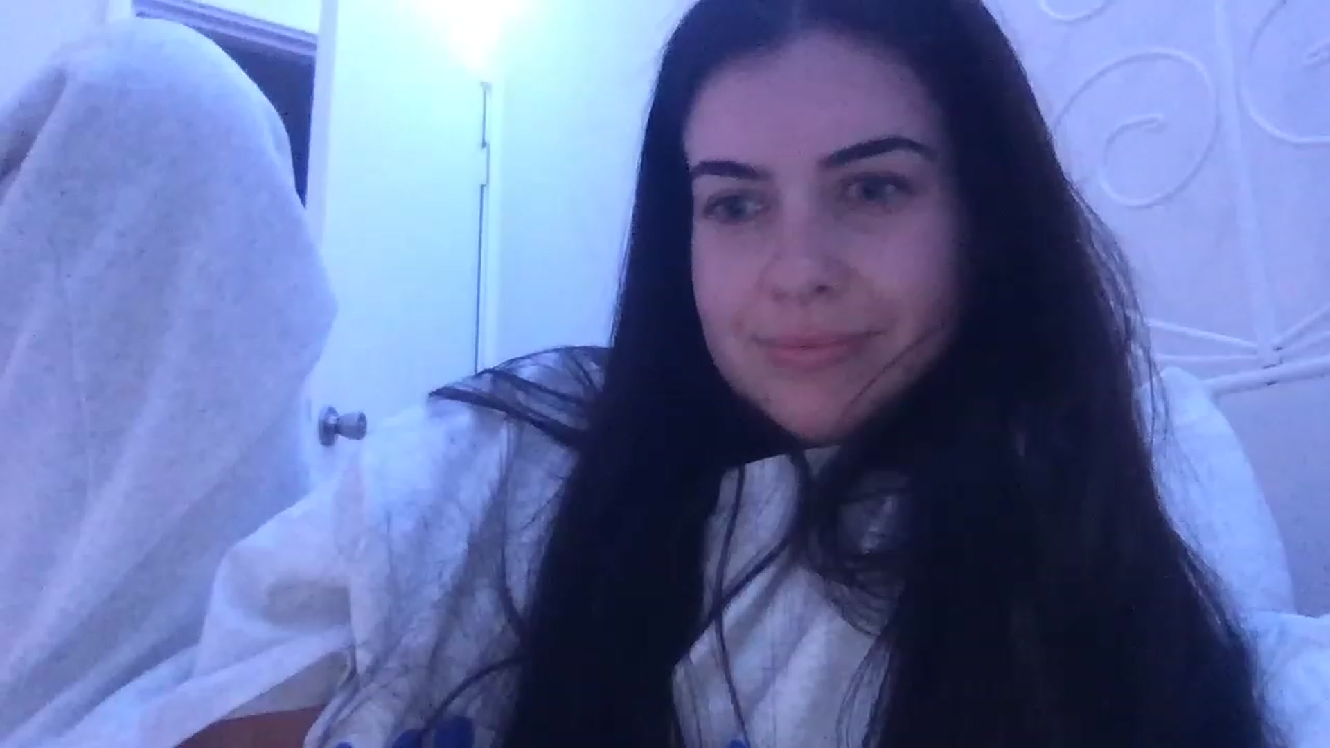 Gallery image thumbnail from secretqueen's myfreecams stream on, 11/18/2022, 11:27 image 12 of 20