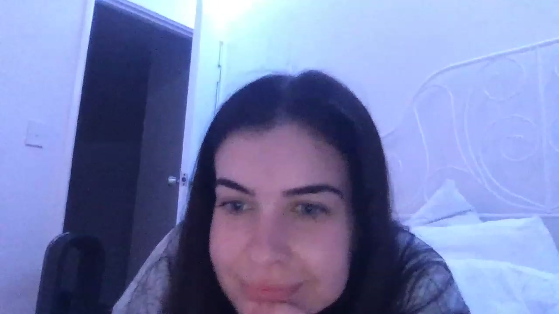Gallery image thumbnail from secretqueen's myfreecams stream on, 11/18/2022, 11:27 image 5 of 20