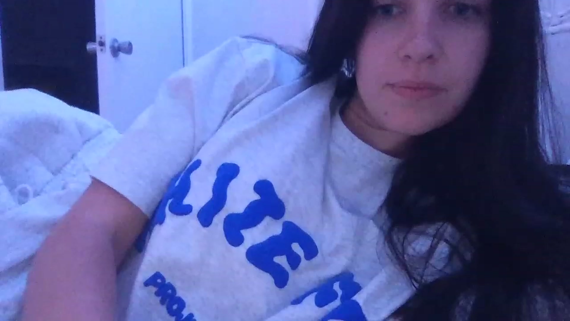 Gallery image thumbnail from secretqueen's myfreecams stream on, 11/18/2022, 11:27 image 17 of 20