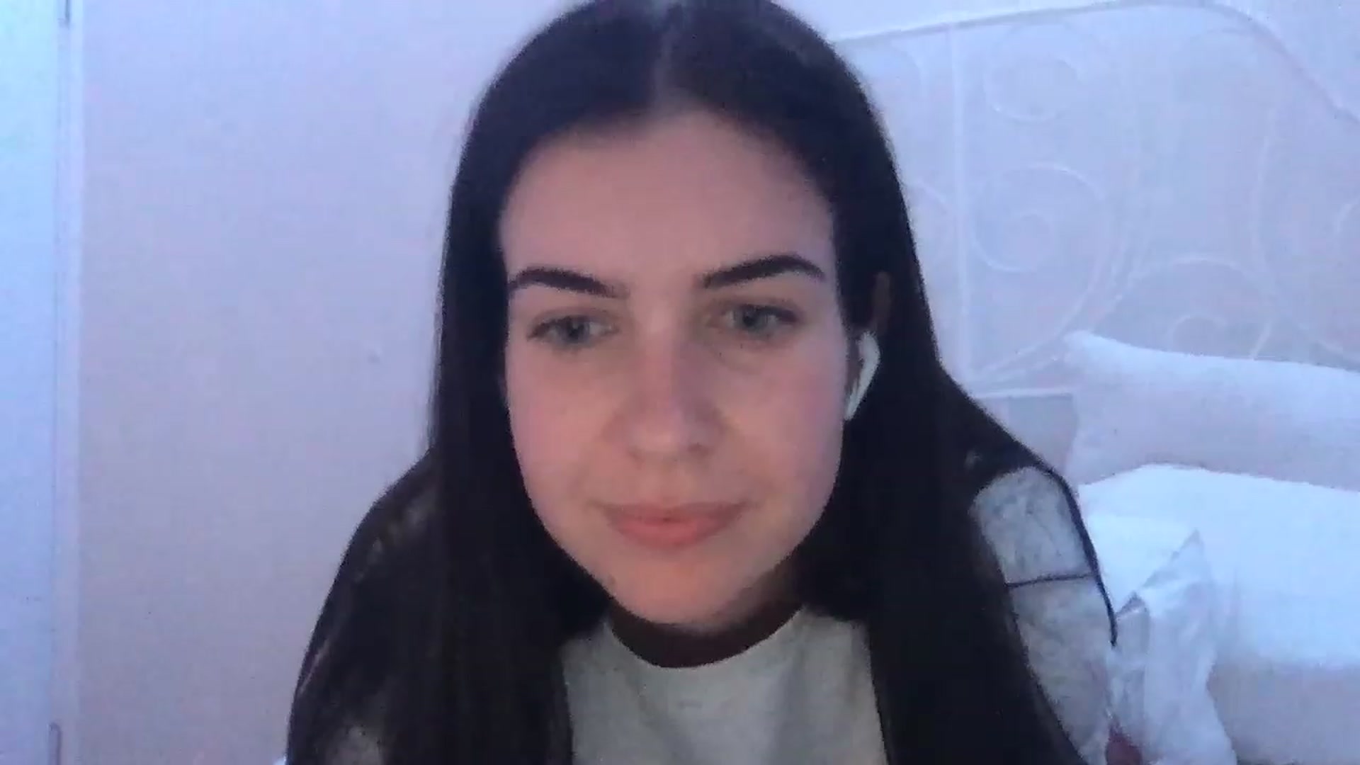Gallery image thumbnail from secretqueen's myfreecams stream on, 11/18/2022, 12:04 image 5 of 20