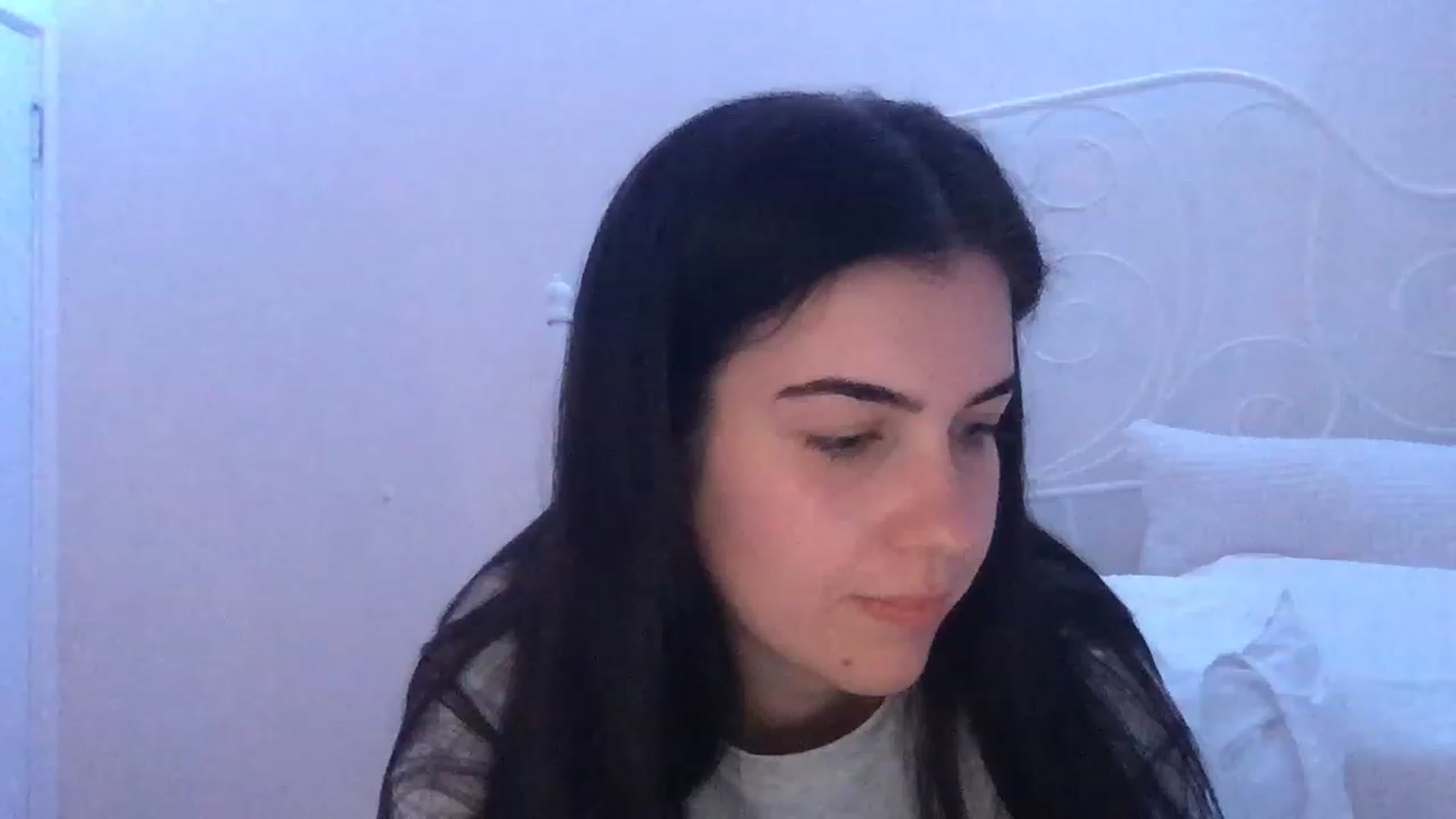 Gallery image thumbnail from secretqueen's myfreecams stream on, 11/18/2022, 12:04 image 9 of 20