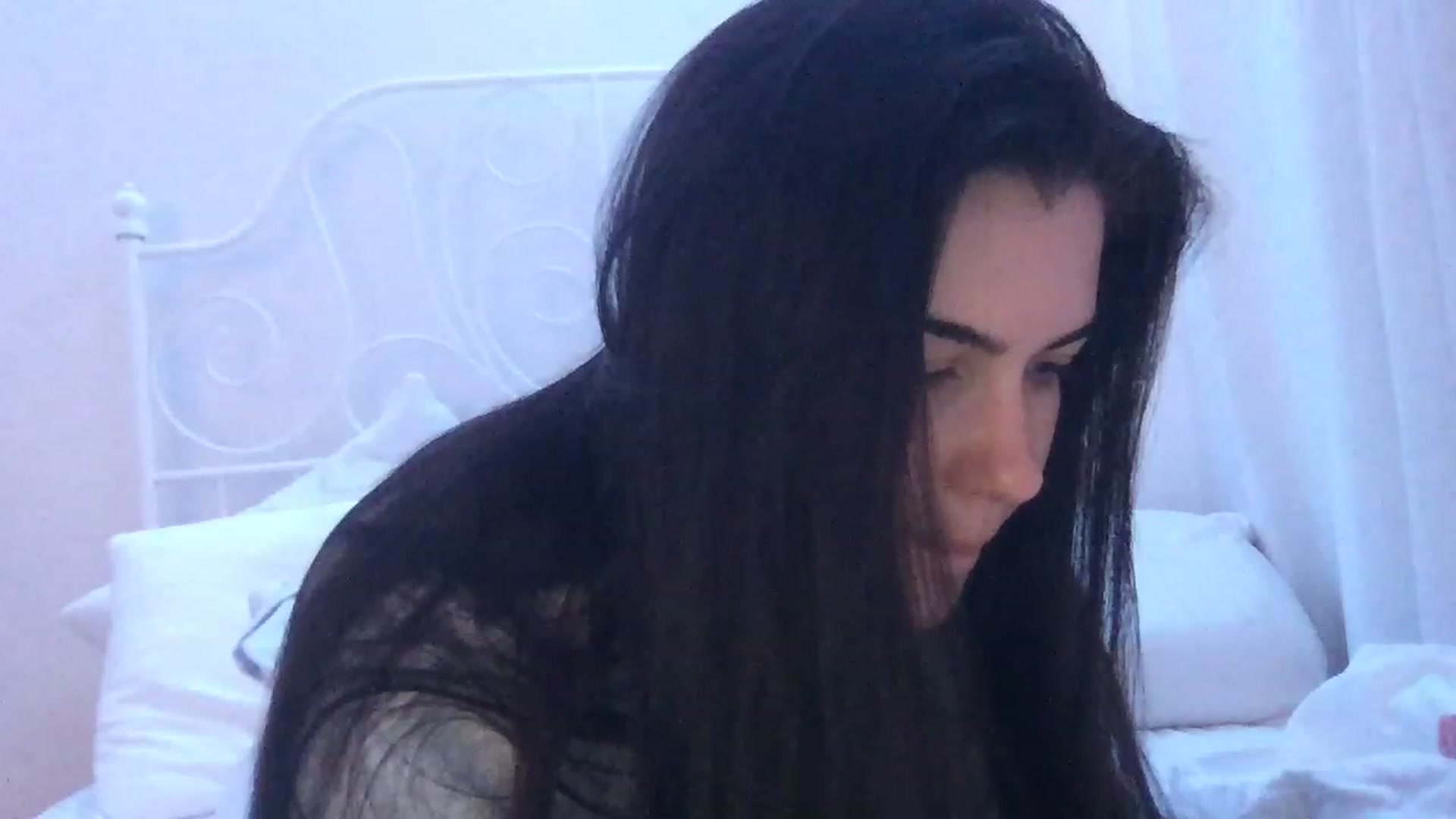 Gallery image thumbnail from secretqueen's myfreecams stream on, 11/18/2022, 12:45 image 8 of 20