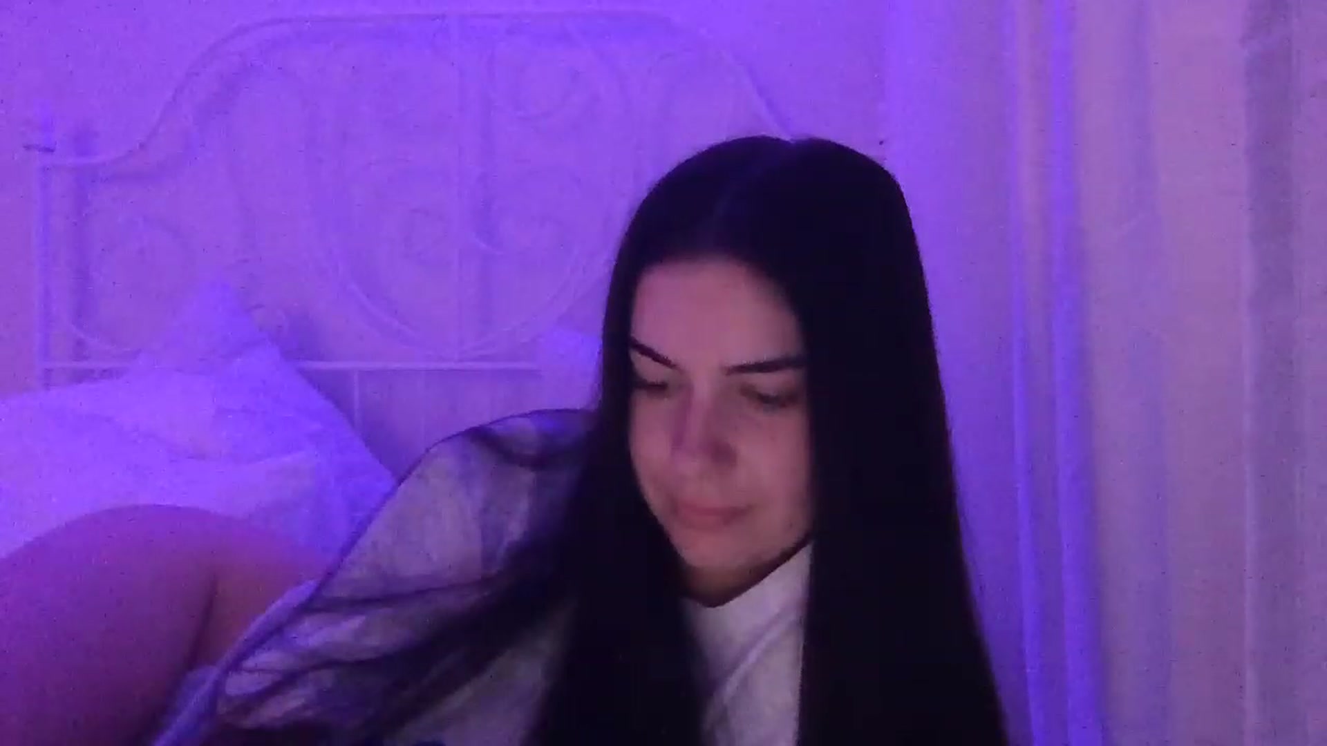 Gallery image thumbnail from secretqueen's myfreecams stream on, 11/19/2022, 11:23 image 14 of 20
