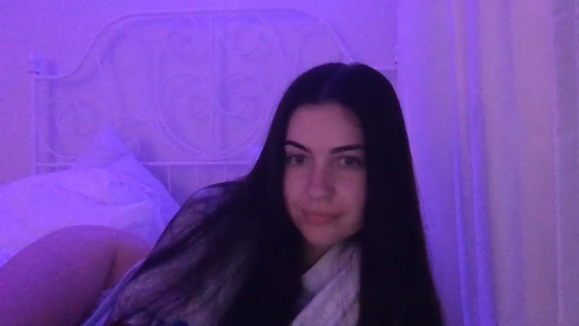 Gallery image thumbnail from secretqueen's myfreecams stream on, 11/19/2022, 11:23 image 12 of 20