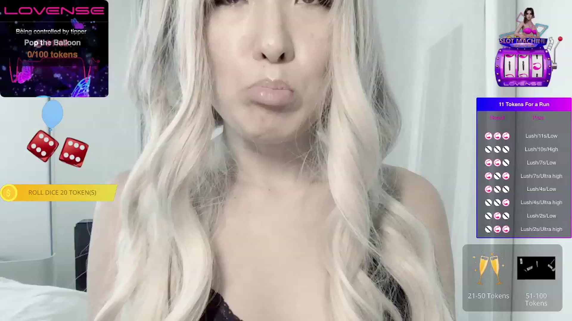 Gallery image thumbnail from seduceyouxx's myfreecams stream on, 02/12/2023, 17:31 image 18 of 20