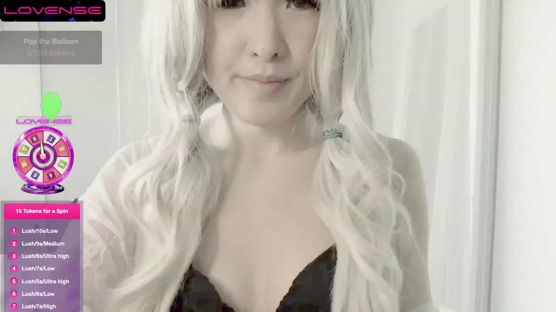 Gallery image thumbnail from seduceyouxx's myfreecams stream on, 02/20/2023, 20:27 image 3 of 20