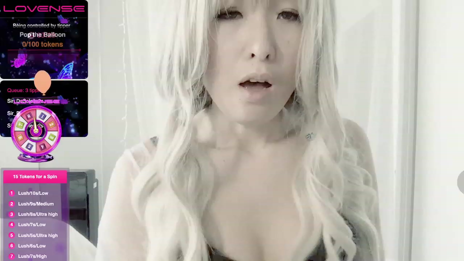 Gallery image thumbnail from seduceyouxx's myfreecams stream on, 02/20/2023, 20:27 image 13 of 20