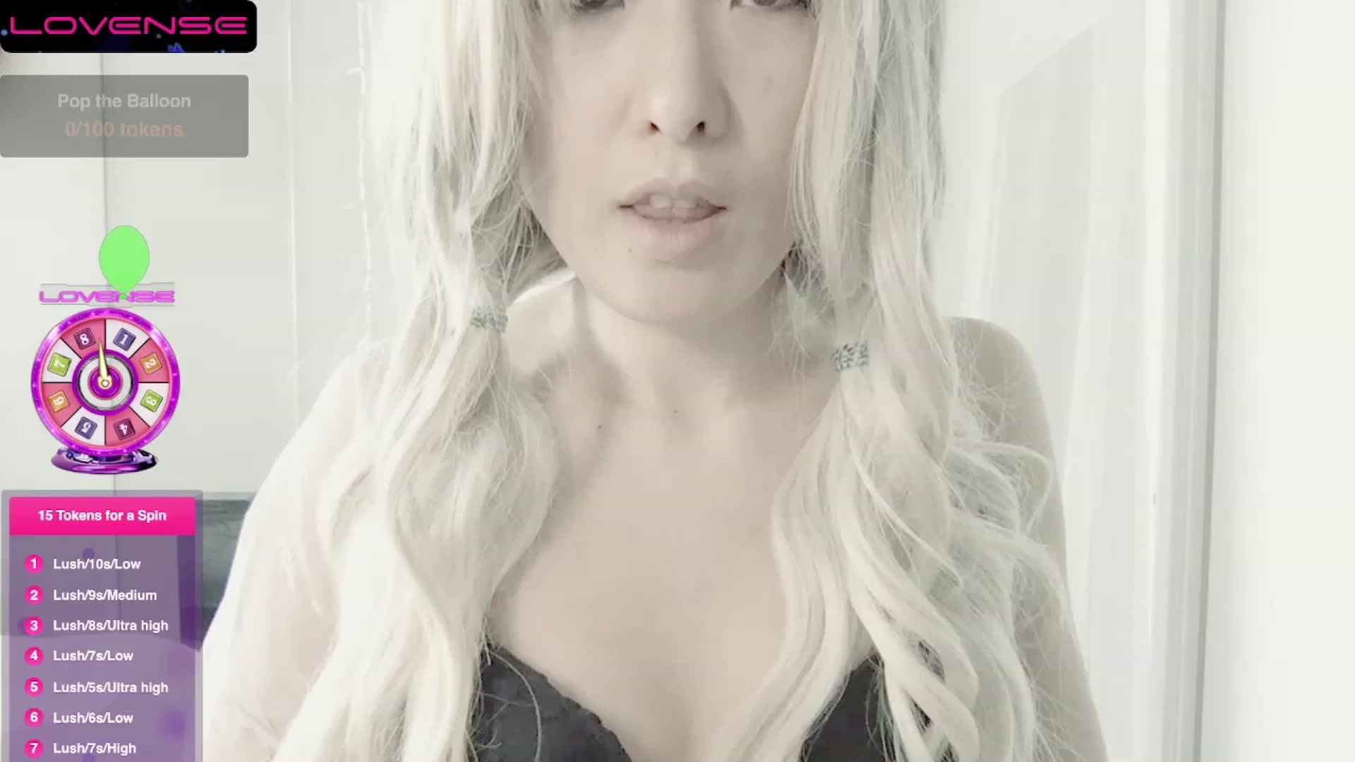 Gallery image thumbnail from seduceyouxx's myfreecams stream on, 02/20/2023, 20:27 image 6 of 20