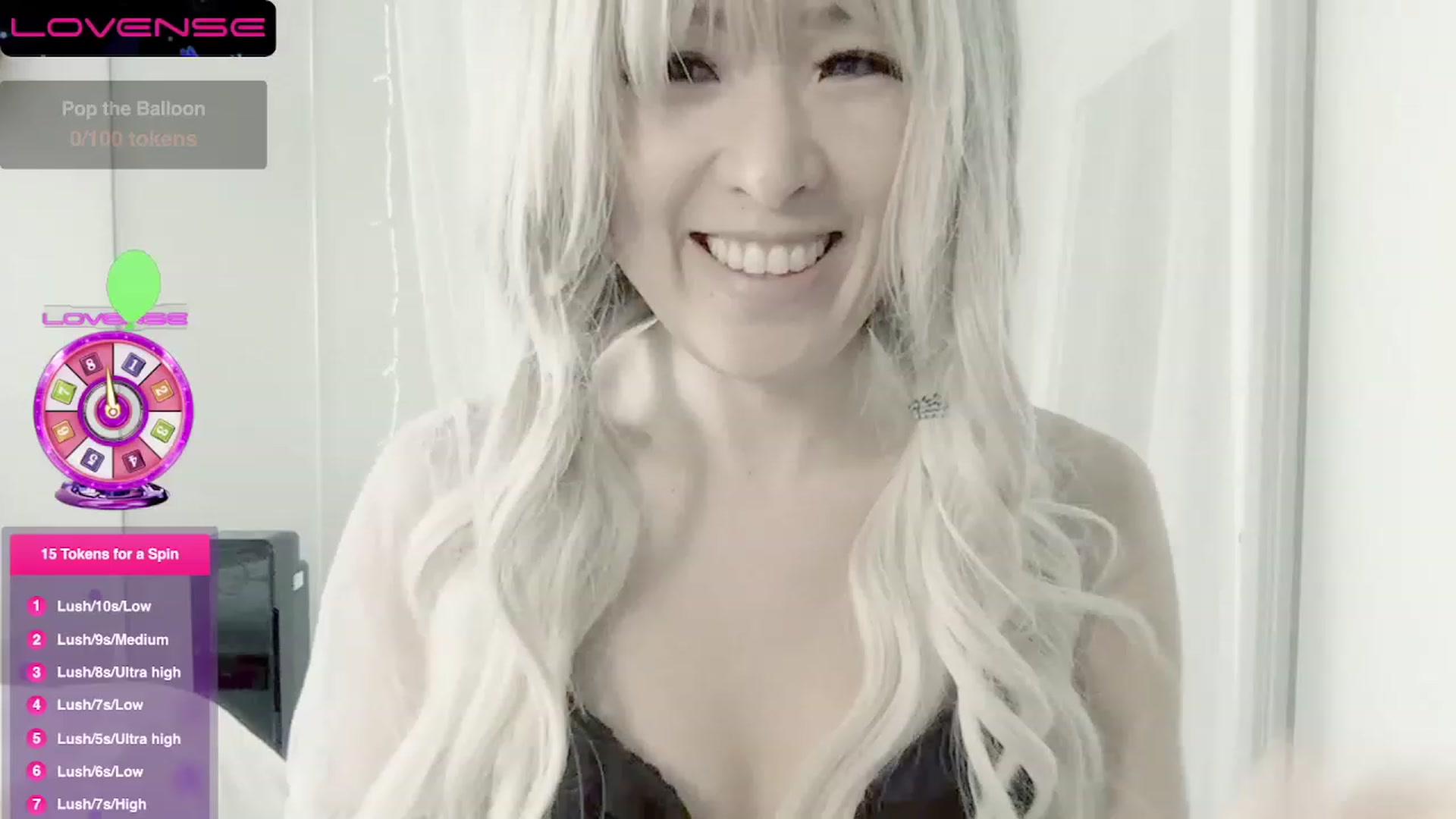 Gallery image thumbnail from seduceyouxx's myfreecams stream on, 02/20/2023, 20:27 image 5 of 20