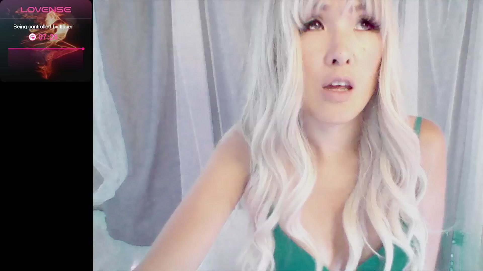 Gallery image thumbnail from seduceyouxx's myfreecams stream on, 07/01/2024, 24:11 image 14 of 20