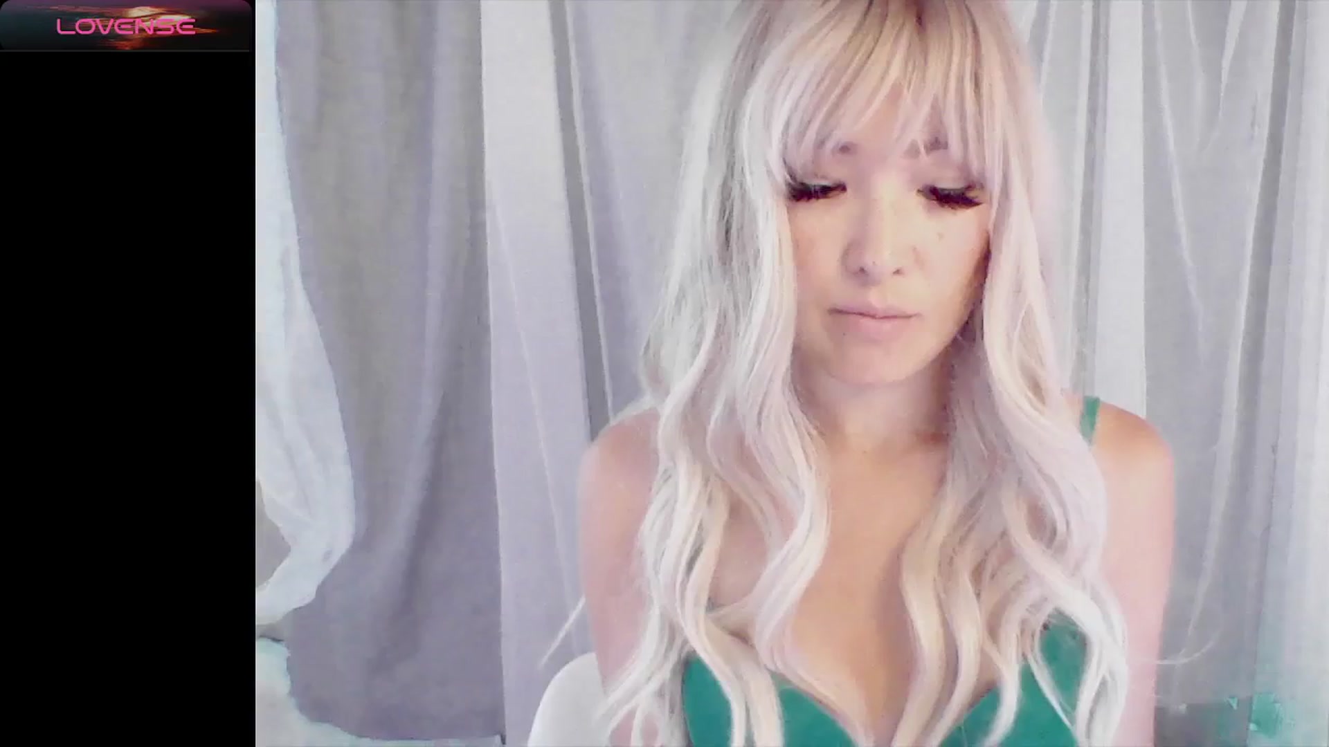 Gallery image thumbnail from seduceyouxx's myfreecams stream on, 07/01/2024, 24:11 image 1 of 20
