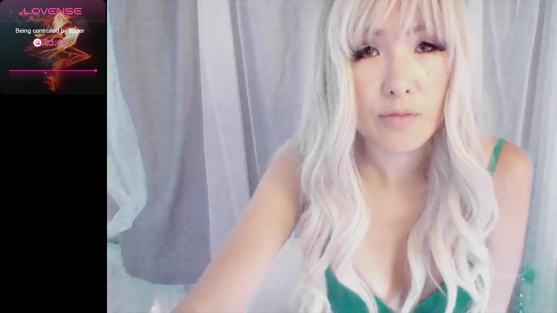 Gallery image thumbnail from seduceyouxx's myfreecams stream on, 07/01/2024, 24:11 image 16 of 20