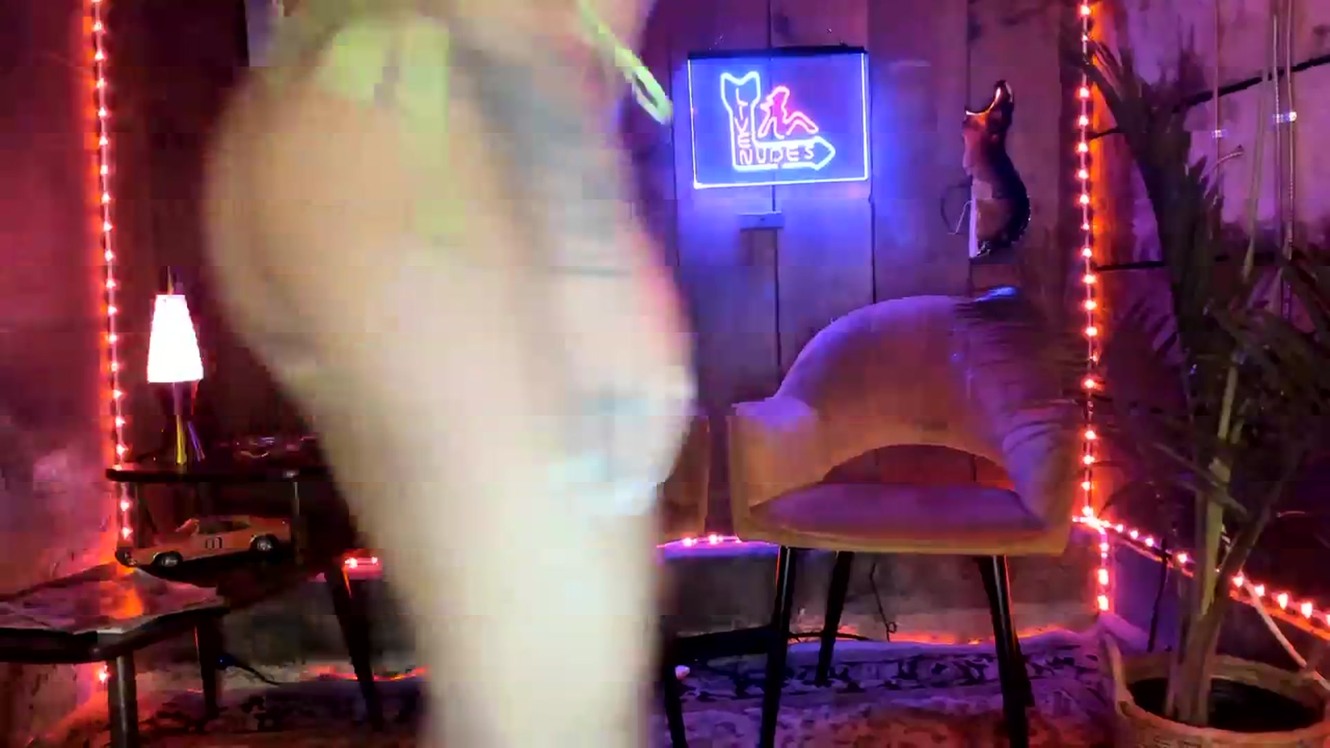 Gallery image thumbnail from seitansfinest's myfreecams stream on, 09/13/2023, 08:01 image 7 of 20