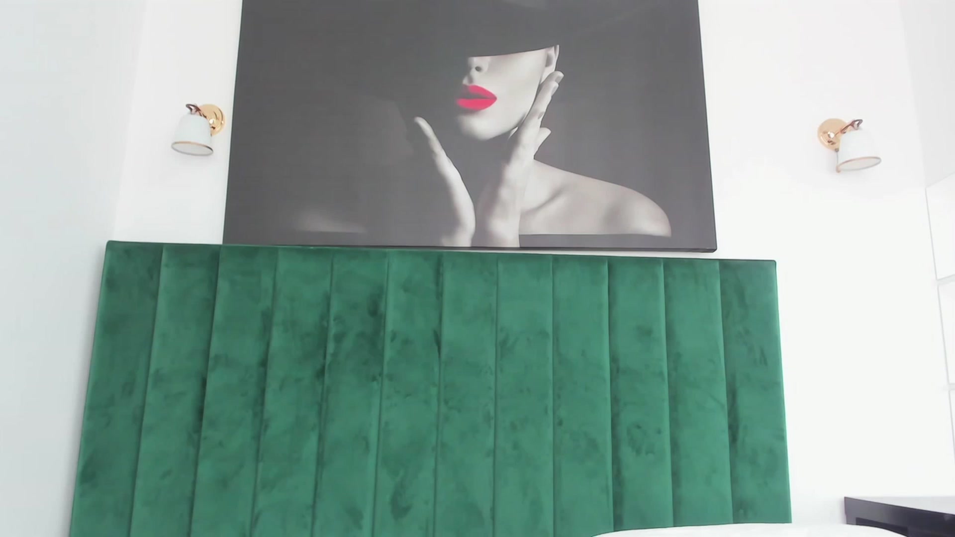 Gallery image thumbnail from selinlove1's myfreecams stream on, 10/16/2023, 09:35 image 20 of 20