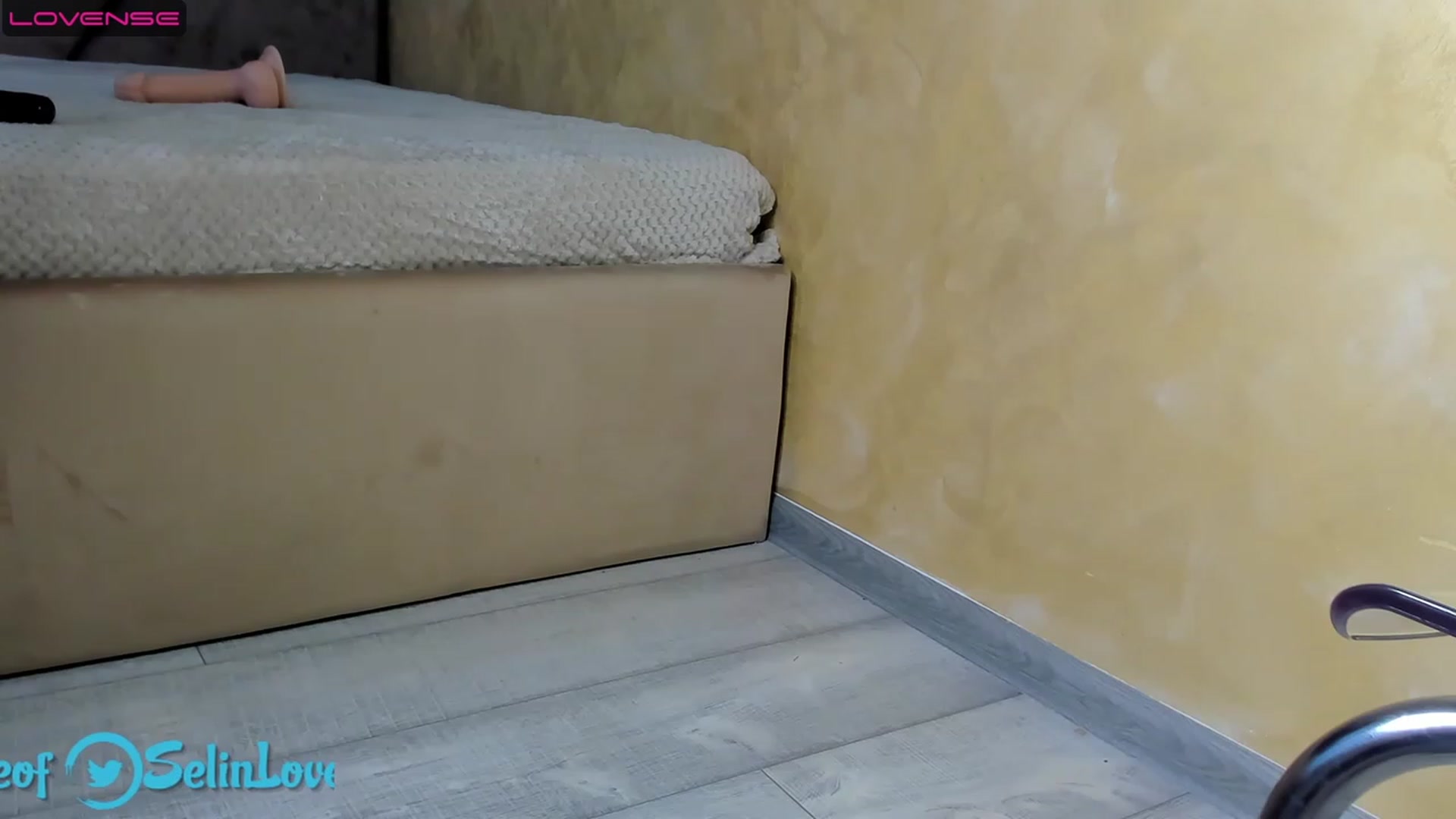 Gallery image thumbnail from selinlove1's myfreecams stream on, 02/17/2024, 17:39 image 8 of 20