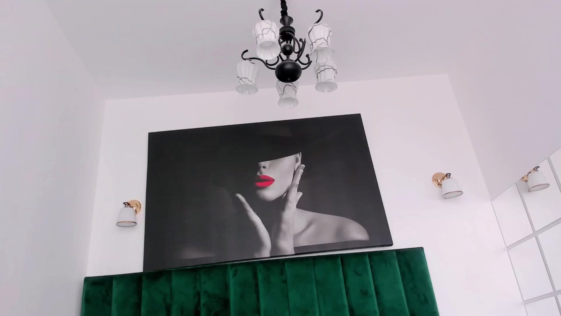 Gallery image thumbnail from seliselin's myfreecams stream on, 08/30/2024, 19:57 image 19 of 20