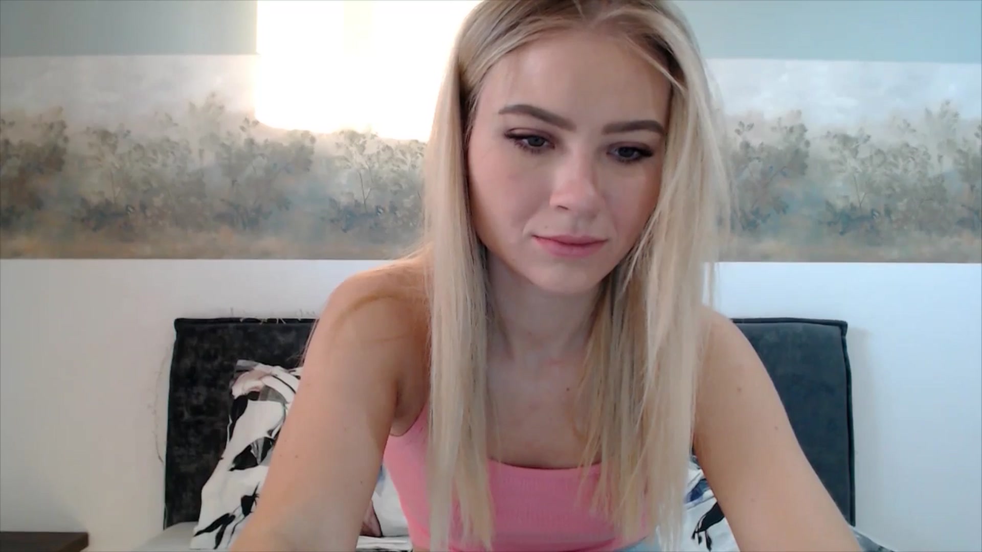 Gallery image thumbnail from semisweet's myfreecams stream on, 05/22/2025, 02:49 image 8 of 20