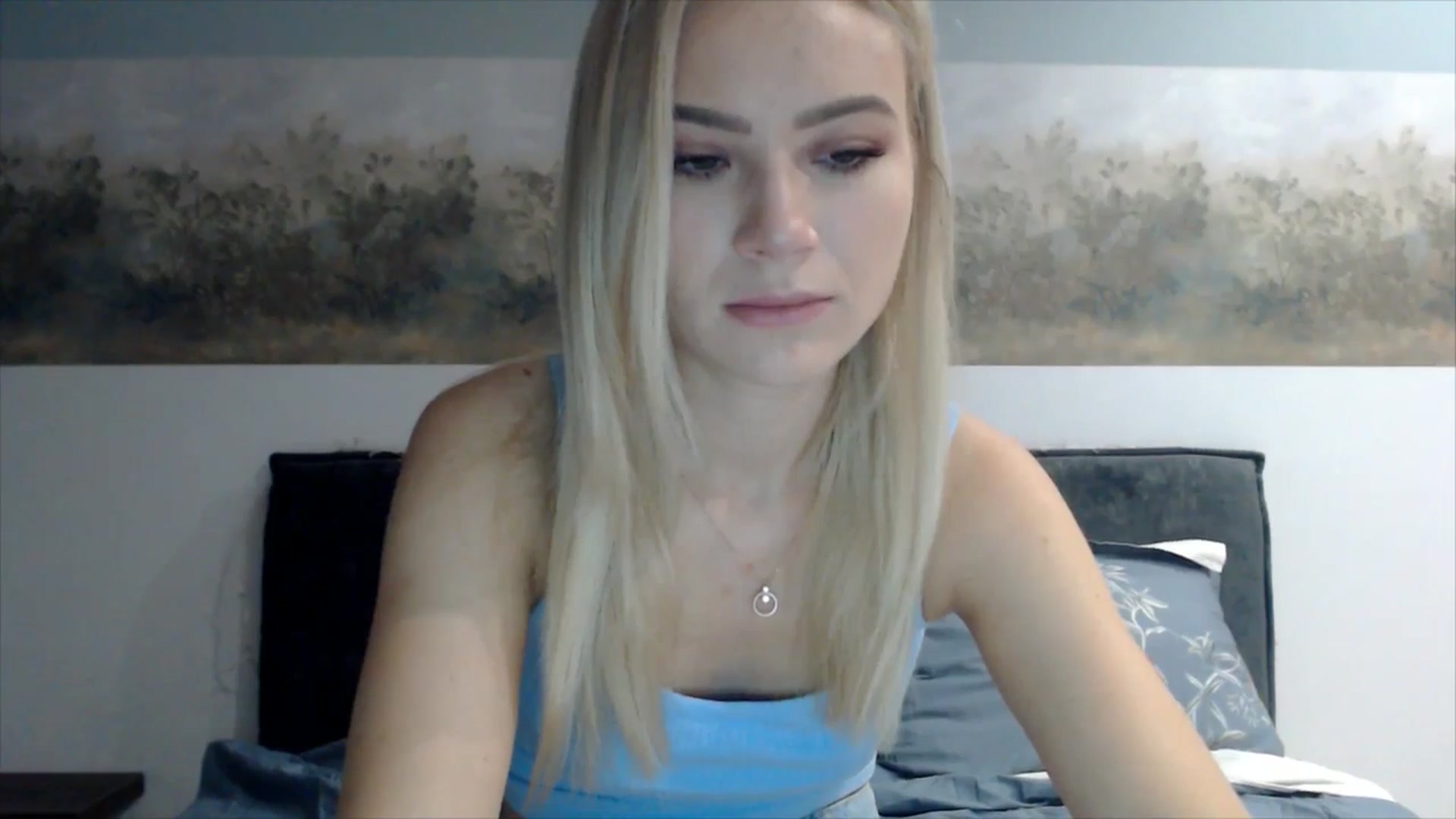 Gallery image thumbnail from semisweet's myfreecams stream on, 05/28/2025, 01:49 image 3 of 20