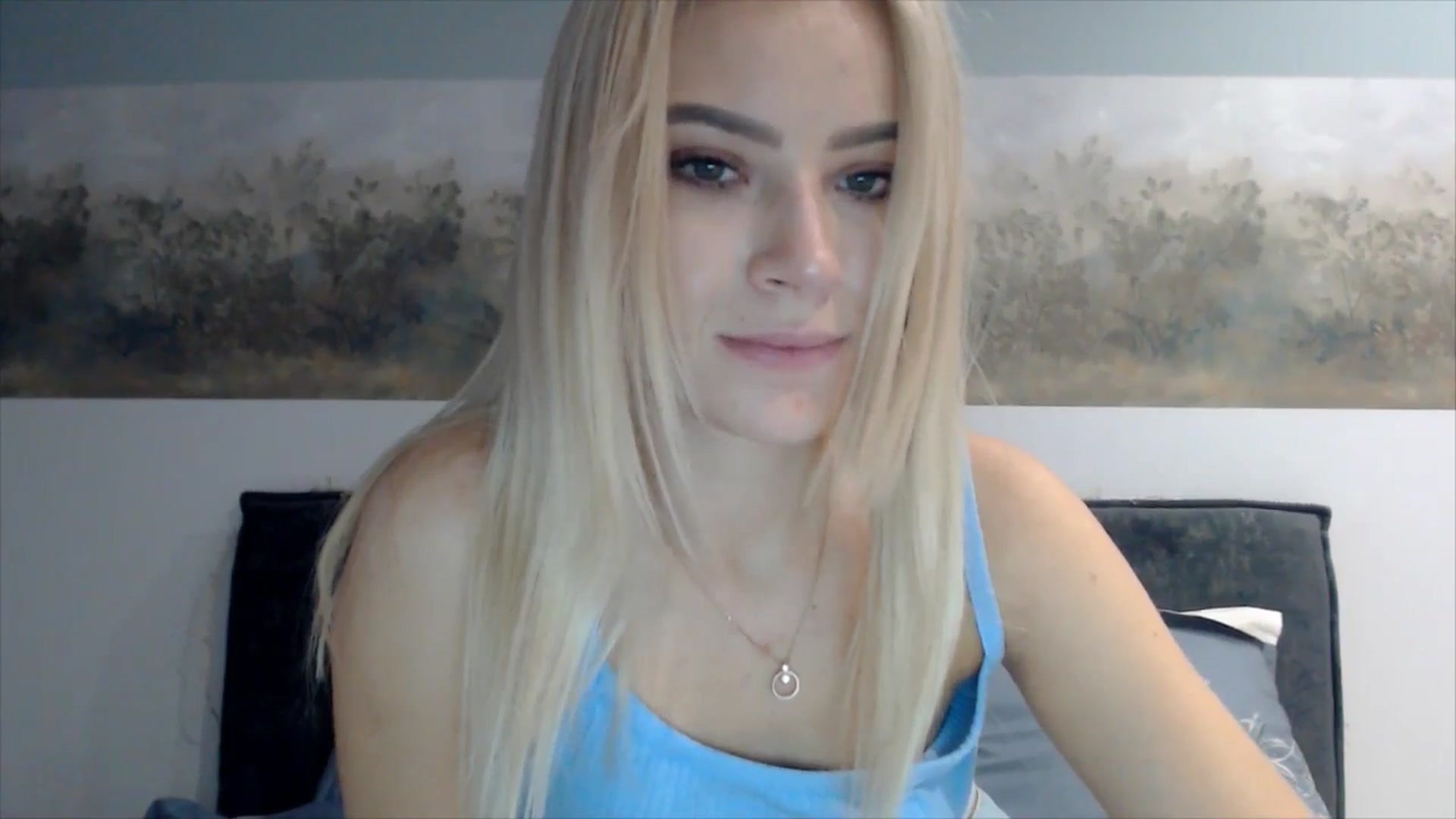 Gallery image thumbnail from semisweet's myfreecams stream on, 05/28/2025, 02:46 image 6 of 20