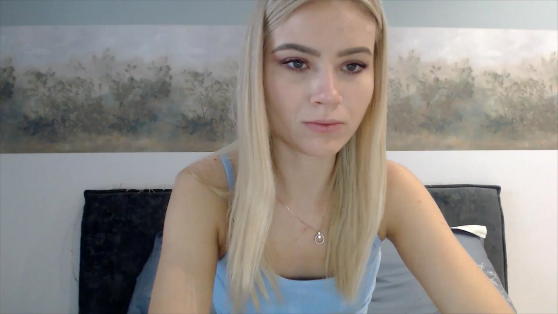 Gallery image thumbnail from semisweet's myfreecams stream on, 05/28/2025, 03:54 image 1 of 20