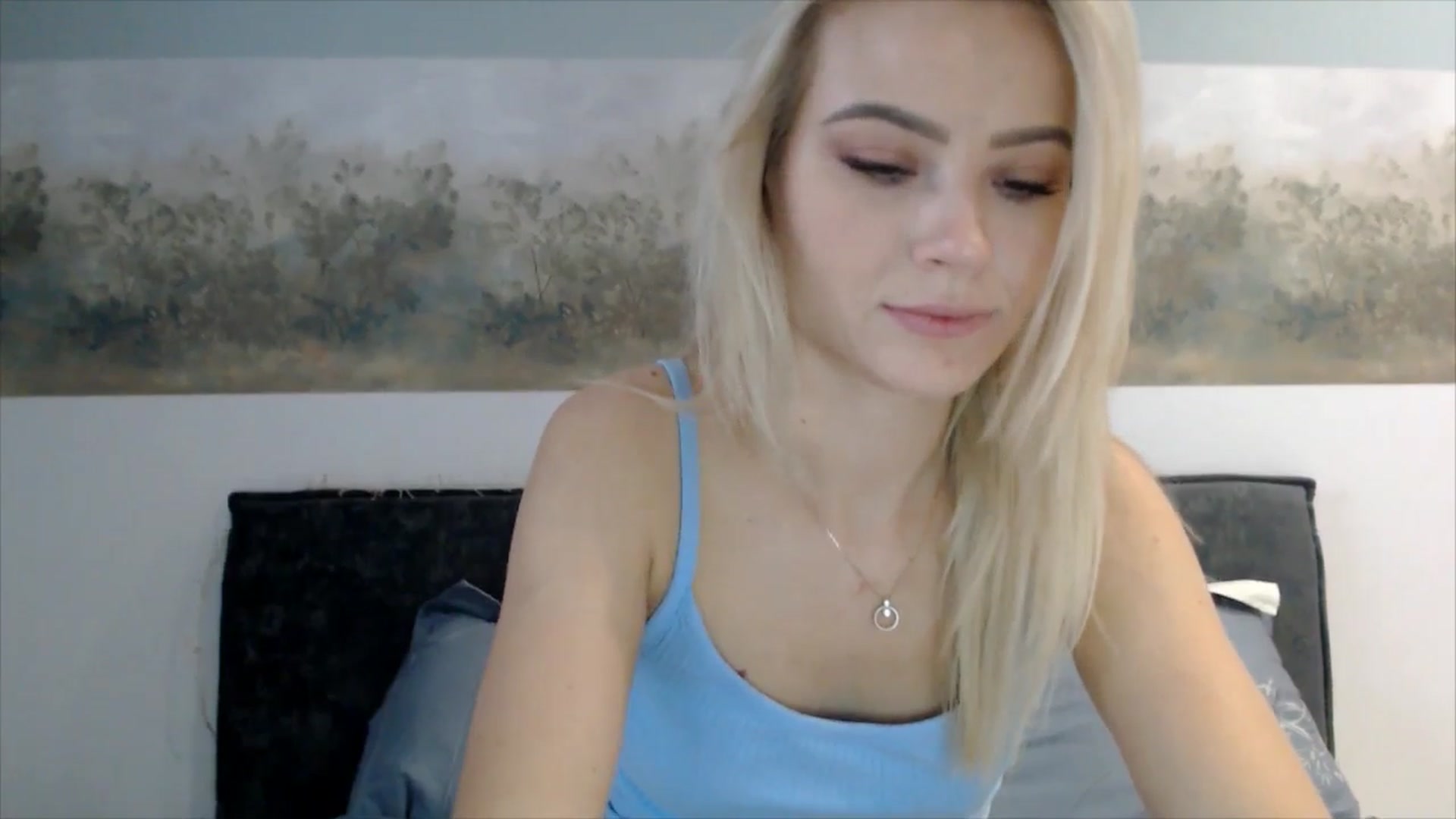 Gallery image thumbnail from semisweet's myfreecams stream on, 05/28/2025, 03:54 image 4 of 20