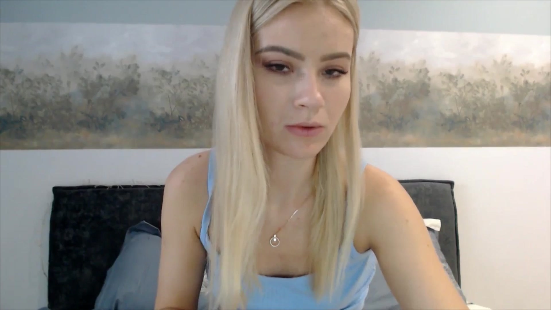 Gallery image thumbnail from semisweet's myfreecams stream on, 05/28/2025, 05:53 image 14 of 20