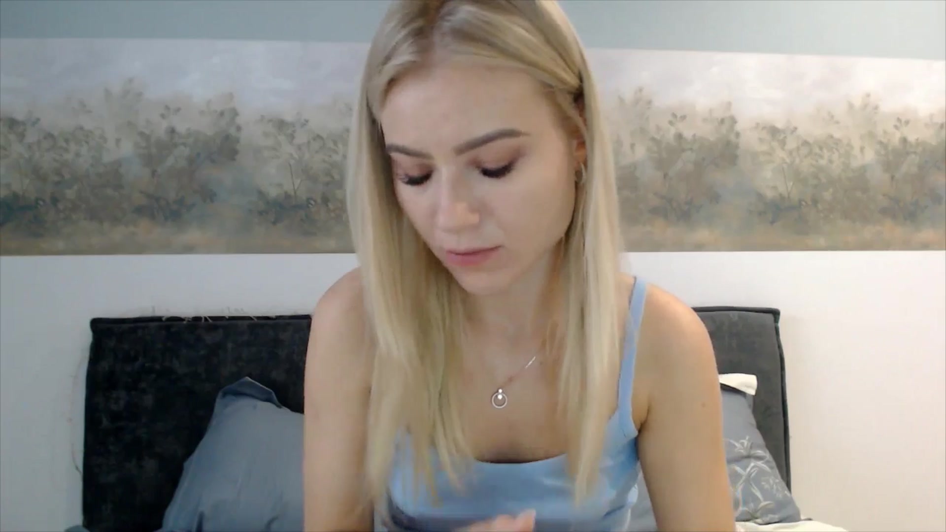 Gallery image thumbnail from semisweet's myfreecams stream on, 05/28/2025, 05:53 image 13 of 20
