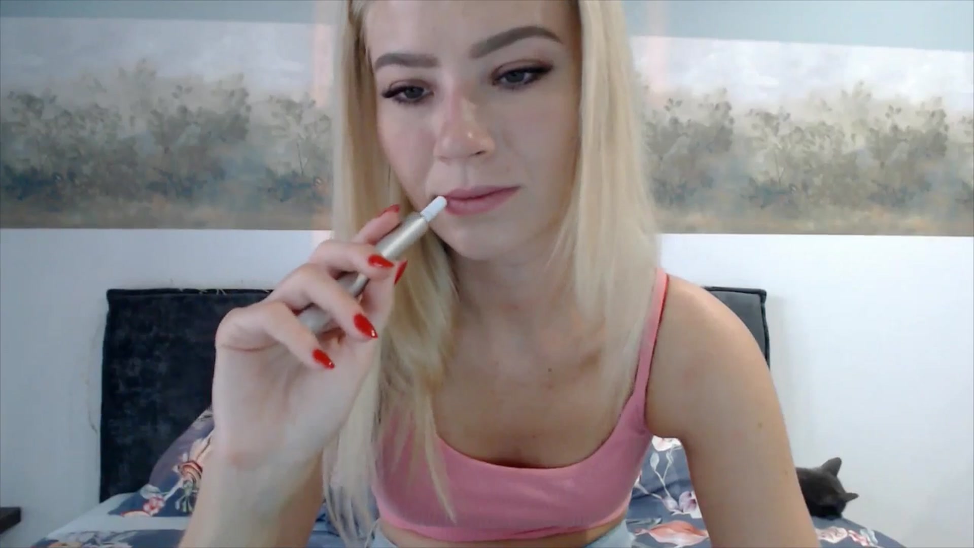 Gallery image thumbnail from semisweet's myfreecams stream on, 06/13/2025, 02:11 image 8 of 20