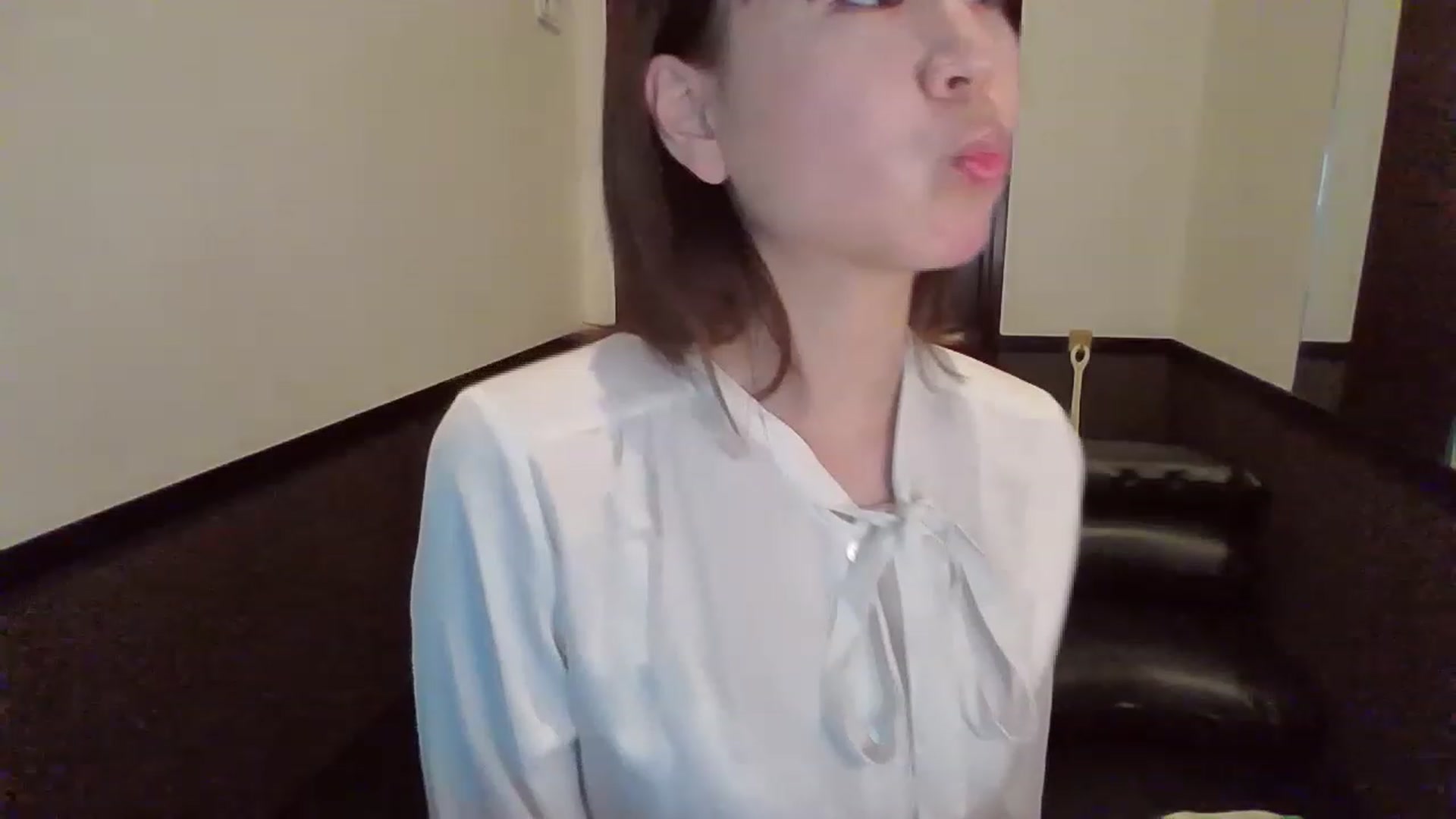 Gallery image thumbnail from sera7773's myfreecams stream on, 11/24/2022, 03:45 image 14 of 20