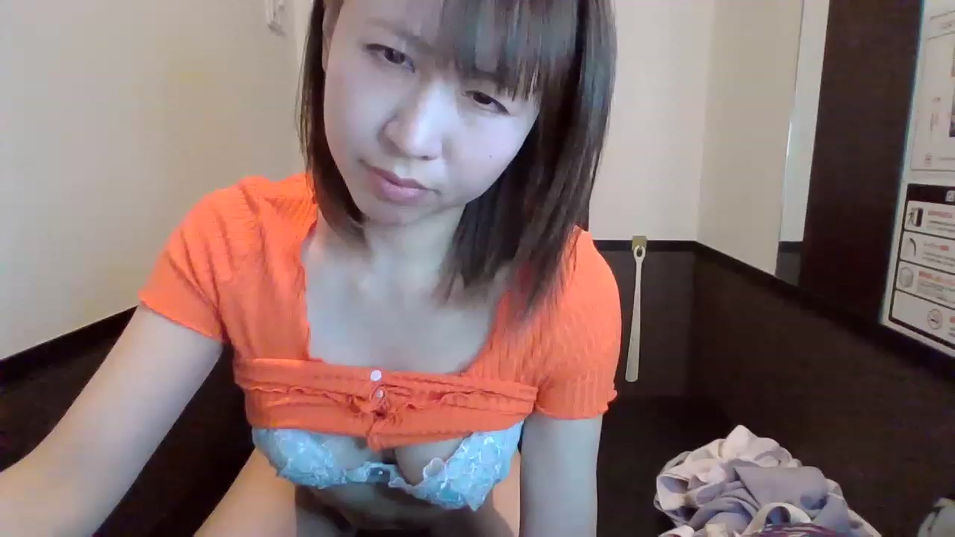 Gallery image thumbnail from sera7773's myfreecams stream on, 11/25/2022, 02:57 image 18 of 20