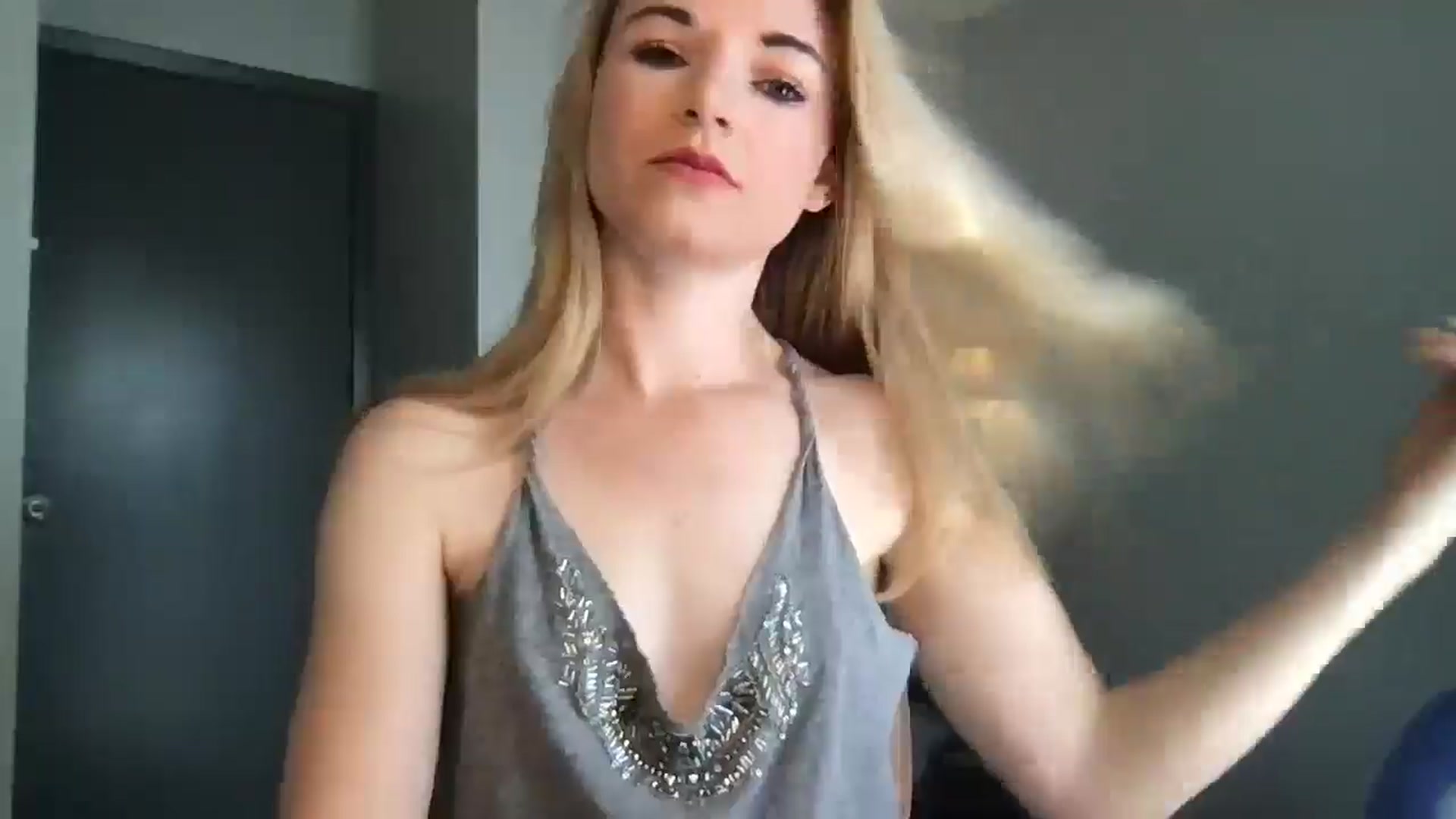 Gallery image thumbnail from serava's myfreecams stream on, 11/11/2025, 19:21 image 4 of 20