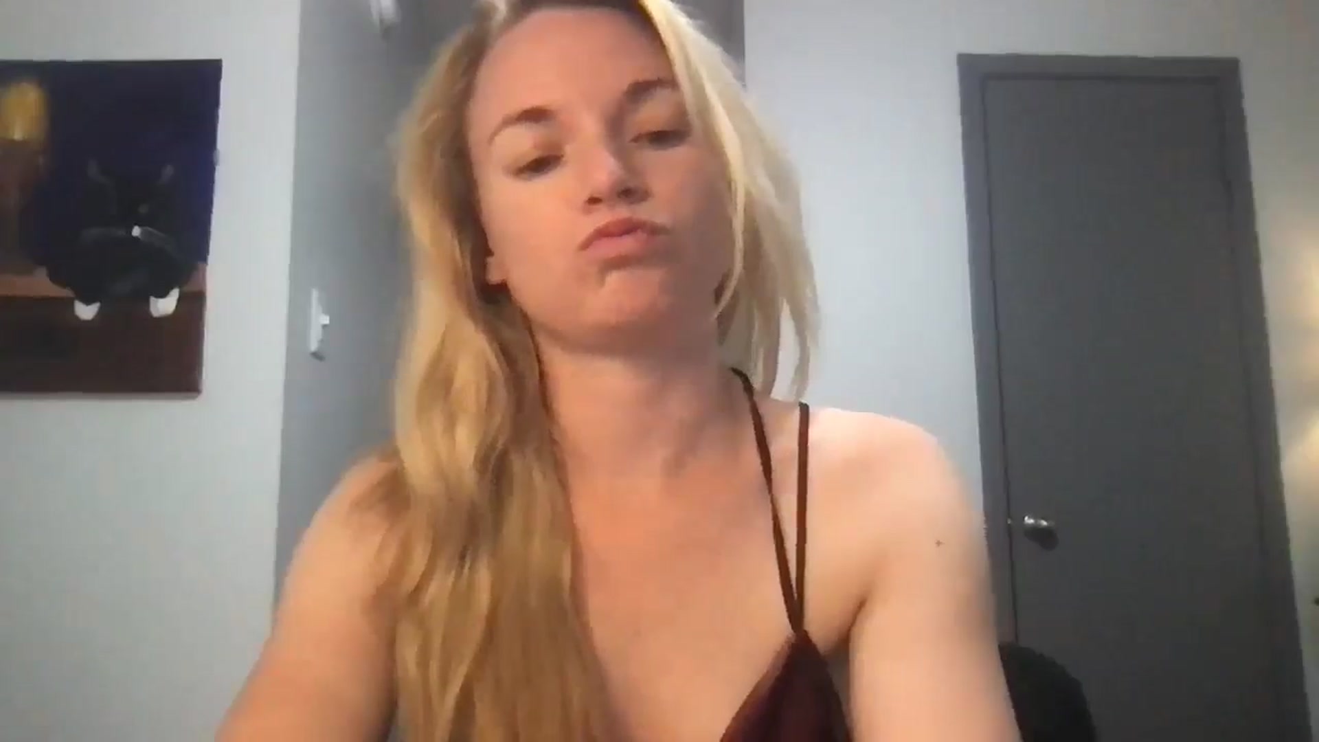 Gallery image thumbnail from serava's myfreecams stream on, 11/15/2025, 03:55 image 20 of 20