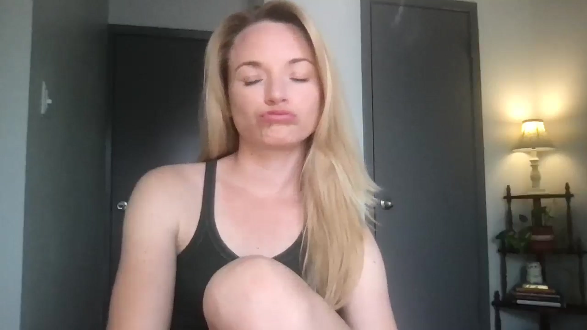 Gallery image thumbnail from serava's myfreecams stream on, 11/18/2025, 18:56 image 20 of 20