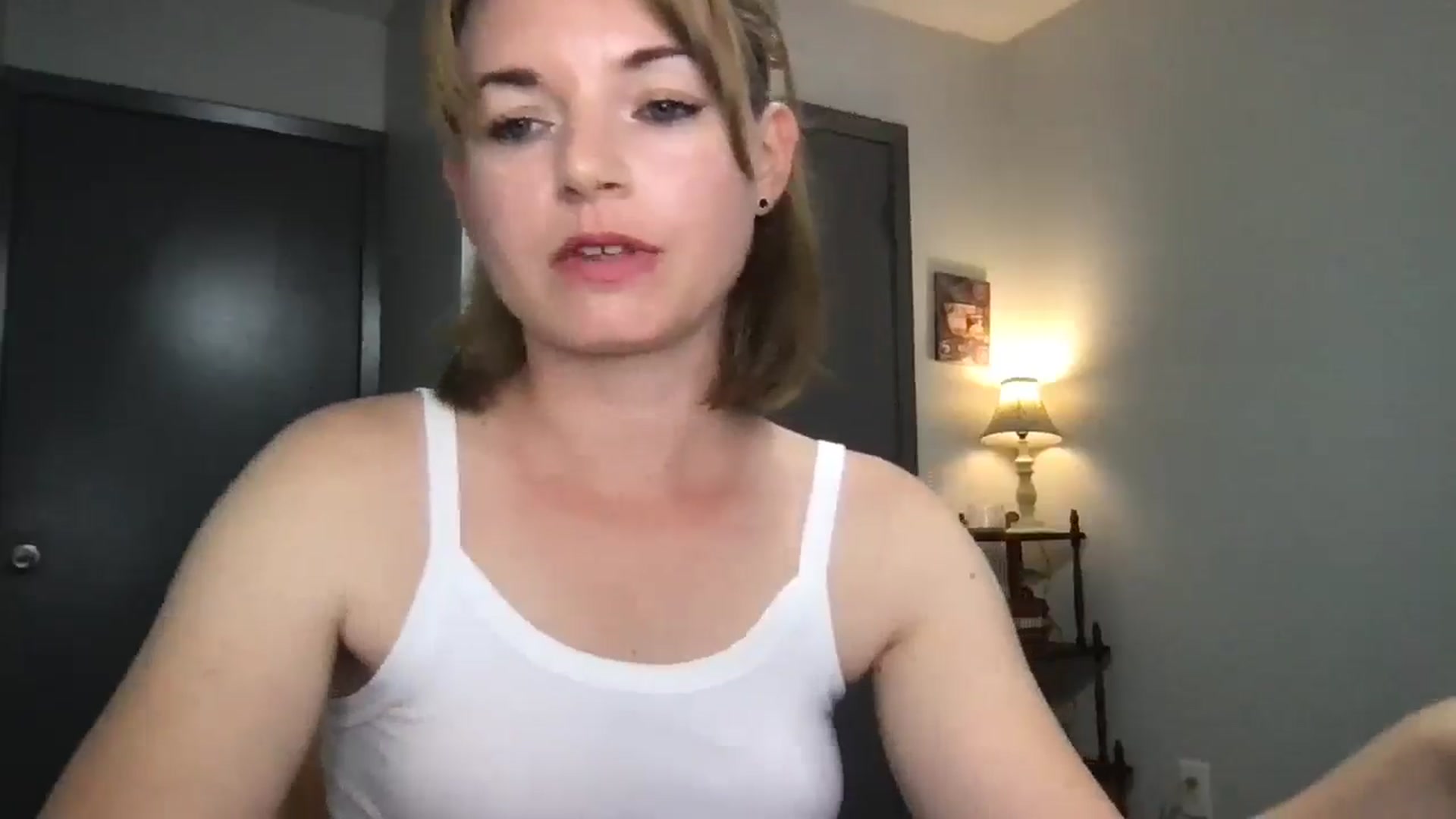 Gallery image thumbnail from serava's myfreecams stream on, 03/04/2026, 18:33 image 18 of 20