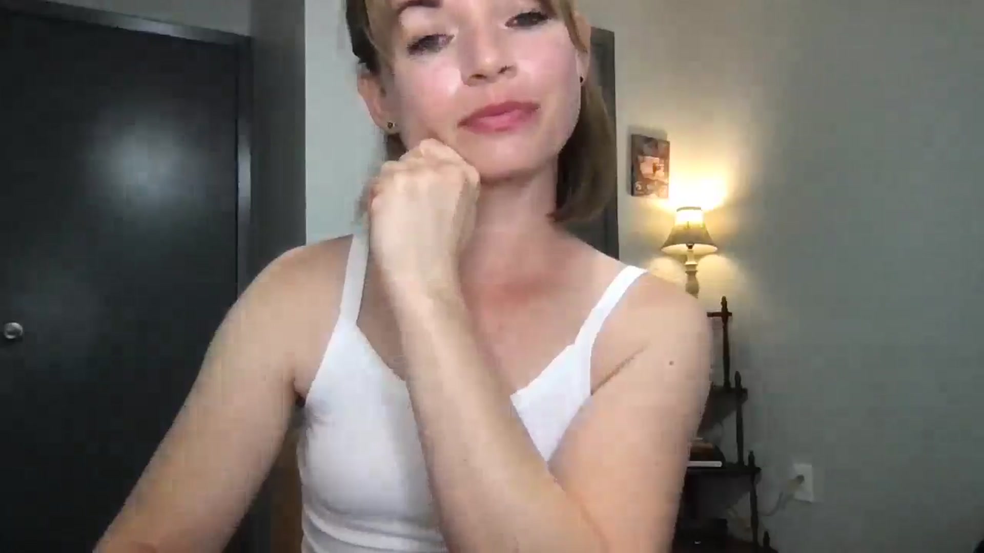 Gallery image thumbnail from serava's myfreecams stream on, 03/04/2026, 18:33 image 10 of 20