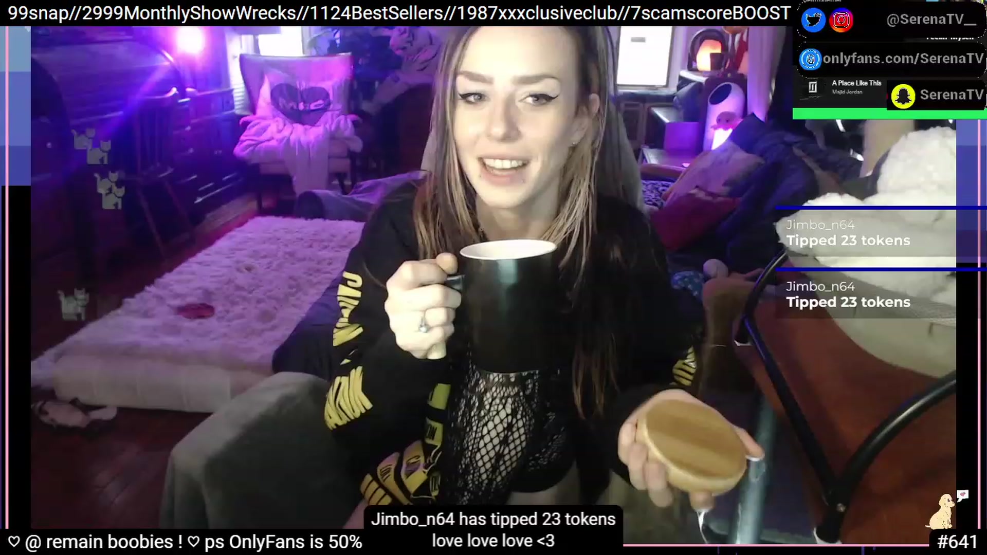 Gallery image thumbnail from serenatv's myfreecams stream on, 12/29/2022, 21:13 image 19 of 20