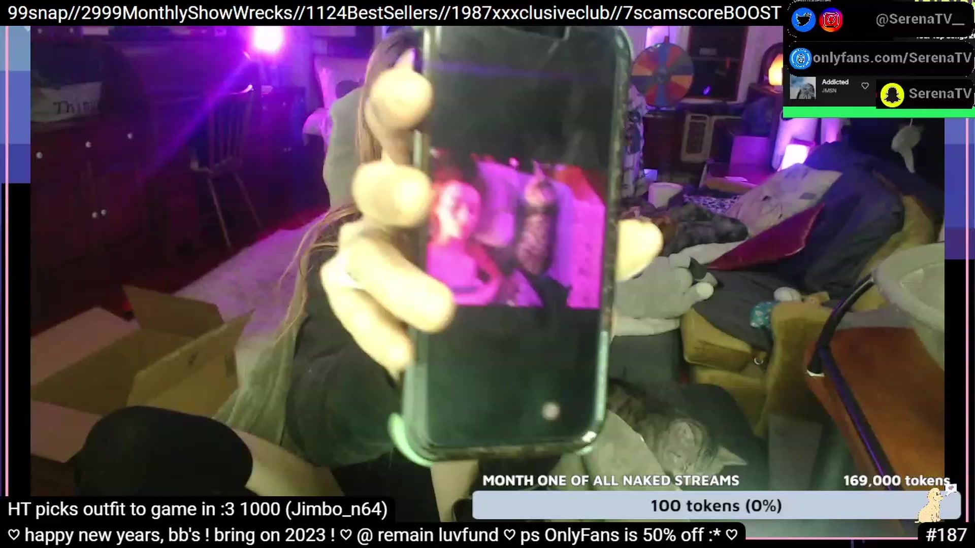 Gallery image thumbnail from serenatv's myfreecams stream on, 01/01/2023, 23:33 image 20 of 20