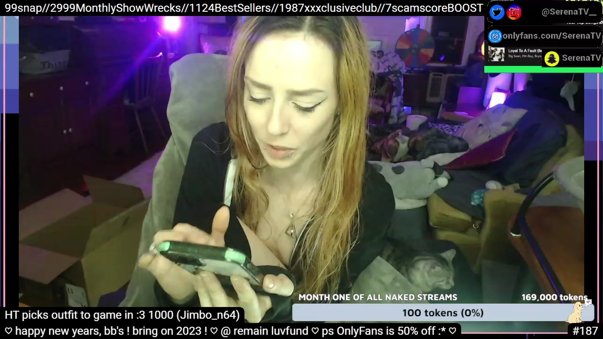 Gallery image thumbnail from serenatv's myfreecams stream on, 01/01/2023, 23:33 image 17 of 20